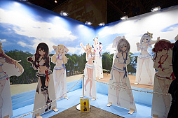 画像ギャラリー No.153のサムネイル画像 / 「ニコニコ超会議2023」フォトレポート。ステージイベントは声出しも解禁，参加者にニコニコ笑顔が浮かんだ会場の様子をお届け