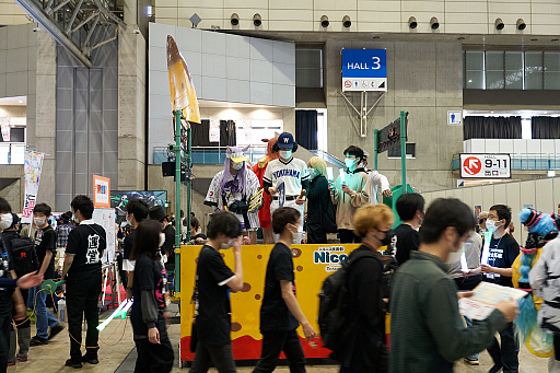 画像ギャラリー No.158のサムネイル画像 / 「ニコニコ超会議2023」フォトレポート。ステージイベントは声出しも解禁，参加者にニコニコ笑顔が浮かんだ会場の様子をお届け