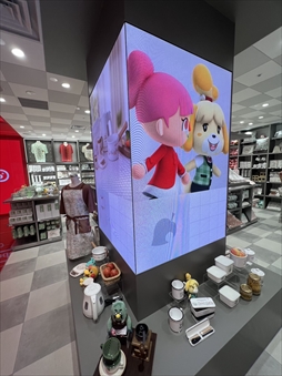 画像ギャラリー No.021のサムネイル画像 / 「Nintendo KYOTO」は公式直営店であり新たなテーマパーク！　こだわりのある商品陳列も楽しい，ゲームファンなら一度体験してほしい空間だ