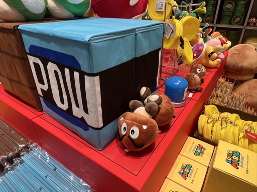 画像ギャラリー No.022のサムネイル画像 / 「Nintendo KYOTO」は公式直営店であり新たなテーマパーク！　こだわりのある商品陳列も楽しい，ゲームファンなら一度体験してほしい空間だ