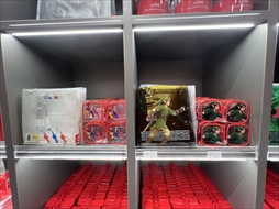 画像ギャラリー No.031のサムネイル画像 / 「Nintendo KYOTO」は公式直営店であり新たなテーマパーク！　こだわりのある商品陳列も楽しい，ゲームファンなら一度体験してほしい空間だ