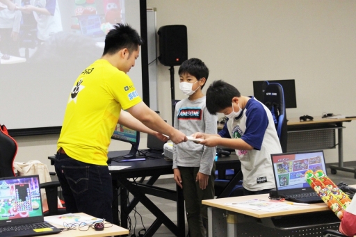 画像ギャラリー No.019のサムネイル画像 / 「Sapporo Game Camp 2023」現地レポート。100名超の参加者によるゲームジャムやプログラミング講座，トークセッションなどを実施