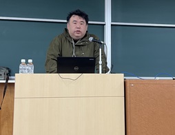画像ギャラリー No.001のサムネイル画像 / ［CEDEC＋KYUSHU］ガンパレや絢爛舞踏祭の芝村裕吏氏が，カレルシステムで目指すものとはなにか。その詳細を語った「LOOP8にみる群体型AIとその運用について」