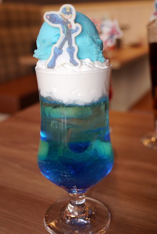 画像ギャラリー No.034のサムネイル画像 / カプコンカフェ,「ロックマンエグゼ」シリーズコラボ試食会レポート。バトルフィールドを再現したフードメニューなどユニークな品がラインナップ