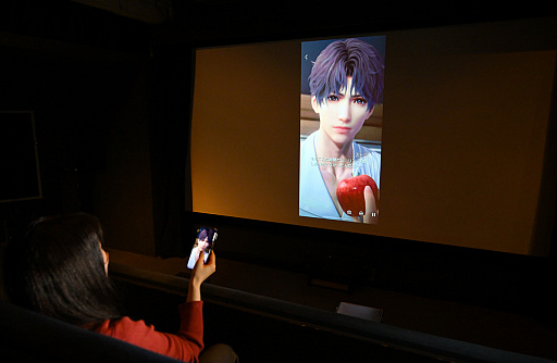 画像ギャラリー No.020のサムネイル画像 / 大スクリーンでゲーム推し活しようぜ! “レンタルシアター”の165インチ画面で至高のひとときを味わえる時代が来た
