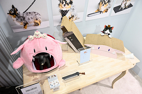 画像ギャラリー No.009のサムネイル画像 / DQ,FF,KHの犬猫グッズ「SQEX PETs」を見てきた! おもしろワンニャンアイテムたくさんの“インターペット2024”