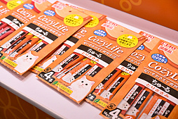 画像ギャラリー No.037のサムネイル画像 / DQ,FF,KHの犬猫グッズ「SQEX PETs」を見てきた! おもしろワンニャンアイテムたくさんの“インターペット2024”
