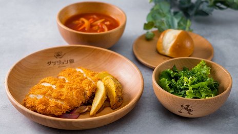 画像ギャラリー No.007のサムネイル画像 / ワニ肉で再現された「レッドドラゴンのビッグステーキ」も。アニメ「ダンジョン飯」コラボカフェが7月2日，池袋PARCOにオープン
