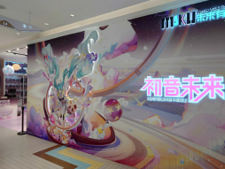 画像ギャラリー No.010のサムネイル画像 / 上海オタクショップめぐり。「原神」グッズや中国ロボのプラモが欲しいので，ぶらぶらしてみる［BW2024］