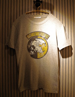 画像ギャラリー No.015のサムネイル画像 / あなたの「秘蔵のゲームTシャツ」見せてください! 4Gamerスタッフ&ライター陣に,とっておきの一着を紹介してもらった