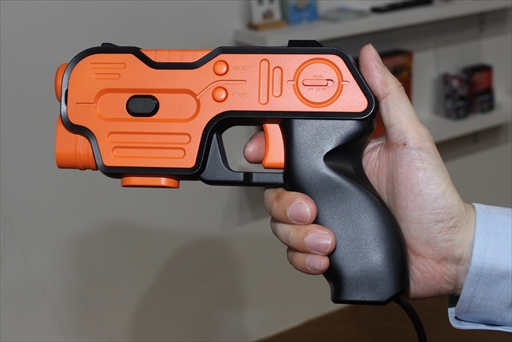 画像ギャラリー No.005のサムネイル画像 / カメラとAIを内蔵した専用ガンで，液晶ディスプレイやプロジェクタでもプレイできる「G'AIM'E×TIME CRISIS」体験レポート［TGS2024］