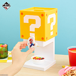 画像ギャラリー No.003のサムネイル画像 / ハテナブロックのお菓子ディスペンサー,パックンフラワーのトングなど実用雑貨が登場。「スーパーマリオ」の一番くじが10月15日に発売