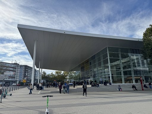 画像ギャラリー No.001のサムネイル画像 / 世界最大規模のアナログゲーム見本市「SPIEL Essen 2024」の会場をレポート。20万4000人が来場しコロナ禍前の勢いが復活