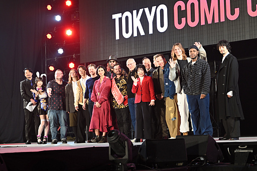 画像ギャラリー No.003のサムネイル画像 / 「東京コミコン2024」レポート。ジェイソン・モモアさんやマッツ・ミケルセンさんたちの出演にステージは大盛り上がり。デロリアンなどの展示も