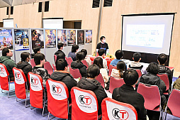画像ギャラリー No.011のサムネイル画像 / ゲーム業界就活イベント第2回「キャリアクエスト」開催。国内ゲームメーカー8社が業界で働きたい学生に企業説明会や職種紹介を実施