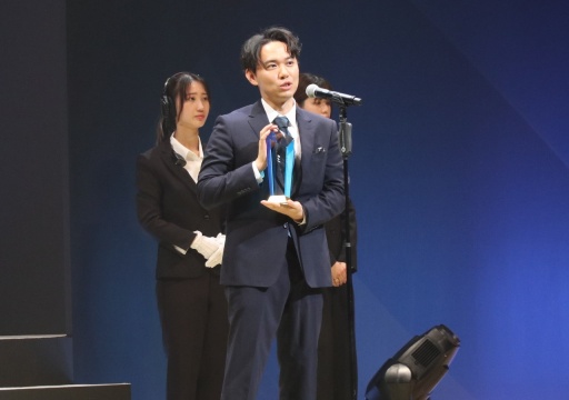 画像ギャラリー No.002のサムネイル画像 / 「日本eスポーツアワード2024」授賞式を開催。最優秀プレイヤーはときど選手,eスポーツ界の流行語大賞は「ガイル村」に決定