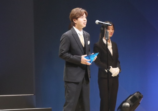 画像ギャラリー No.012のサムネイル画像 / 「日本eスポーツアワード2024」授賞式を開催。最優秀プレイヤーはときど選手,eスポーツ界の流行語大賞は「ガイル村」に決定