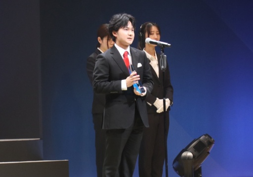 画像ギャラリー No.018のサムネイル画像 / 「日本eスポーツアワード2024」授賞式を開催。最優秀プレイヤーはときど選手,eスポーツ界の流行語大賞は「ガイル村」に決定