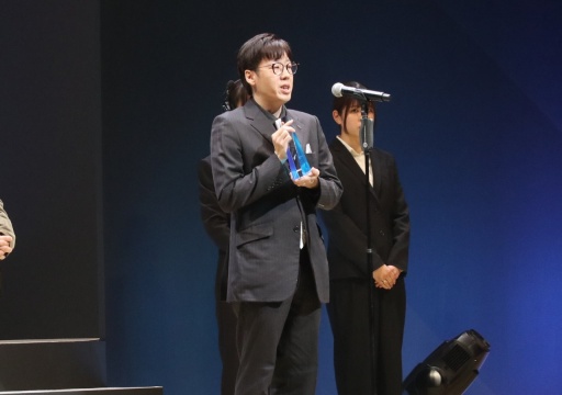 画像ギャラリー No.044のサムネイル画像 / 「日本eスポーツアワード2024」授賞式を開催。最優秀プレイヤーはときど選手,eスポーツ界の流行語大賞は「ガイル村」に決定