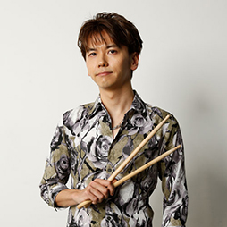 画像ギャラリー No.008のサムネイル画像 / Key25周年を記念したライブ「鍵音祭 -Key Instrumental Live-」,2025年3月1日に開催。作曲家・折戸伸治氏がMCとして出演