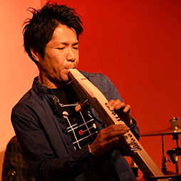 画像ギャラリー No.009のサムネイル画像 / Key25周年を記念したライブ「鍵音祭 -Key Instrumental Live-」,2025年3月1日に開催。作曲家・折戸伸治氏がMCとして出演