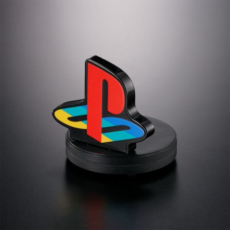 画像ギャラリー No.003のサムネイル画像 / PlayStationの起動音が鳴るアクリルスタンド「アクリルロゴディスプレイSounds PlayStation」，予約受付を開始。お届け時期は7月を予定