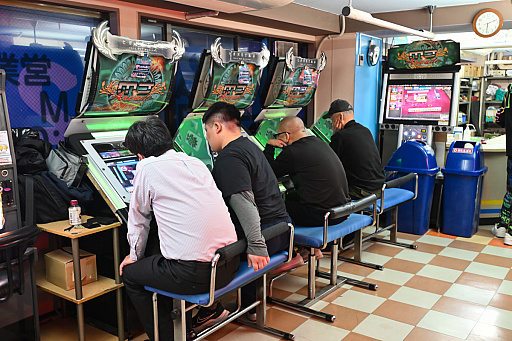 画像ギャラリー No.020のサムネイル画像 / 町のゲーセンの今どき事情――「ゲームセンター富士見台ワイワイ」で見る,地元に根付きながら世界に広げる店舗運営