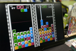画像ギャラリー No.011のサムネイル画像 / レトロゲーム愛だらけの「RETRO GAME SUMMIT Lv.4」開催。実機で動くファミコンソフト,研究同人誌,「ファイナルファイト」最速大会なども