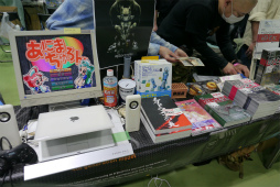 画像ギャラリー No.018のサムネイル画像 / レトロゲーム愛だらけの「RETRO GAME SUMMIT Lv.4」開催。実機で動くファミコンソフト,研究同人誌,「ファイナルファイト」最速大会なども