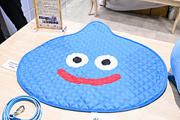 画像ギャラリー No.018のサムネイル画像 / スクエニの犬猫グッズ「SQEX PETs」も9月発売決定！　おもしろワンニャンアイテムたくさんの“インターペット2025”