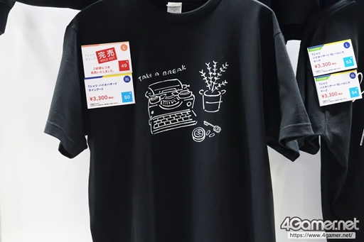 画像ギャラリー No.011のサムネイル画像 / TGSが終わった今だからこそ推したい，物販エリアで販売された通好みのゲームTシャツ20選。デザインのポイントとともに事後販売情報もお届け［TGS2026］