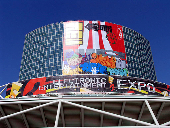 E3 ���
